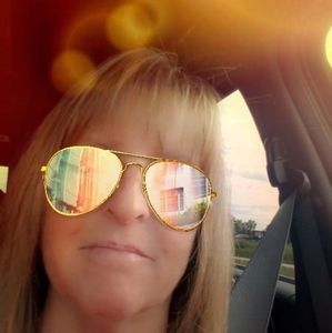 Meet your Posher, Cathy